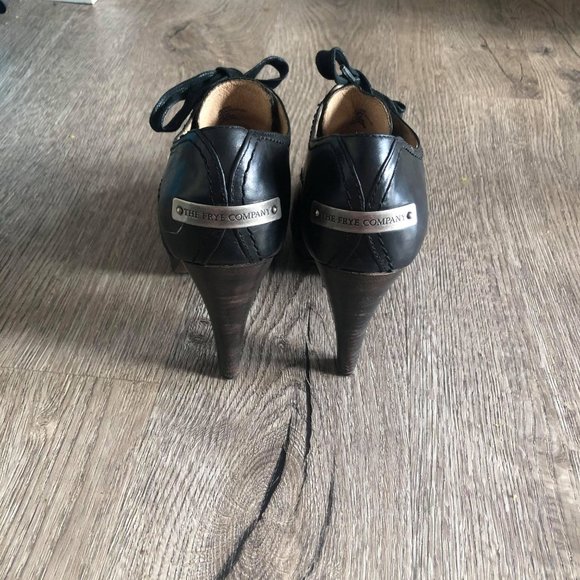 FRYE shoe company heels (harlow stich platform) - Picture 4 of 4